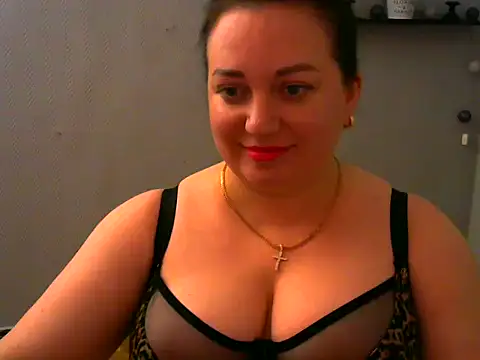 Snapshot of AmanaGi chatting on 12/04/24, 04:54 AmanaGi online show from 12/04/24, 04:54