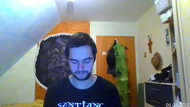 Snapshot of Chris23547 chatting on 07/05/26, 12:12 Chris23547 online show from 07/05/26, 12:12