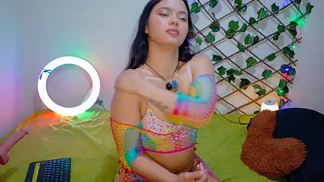 -Camila  online show from 03/07/26, 04:23