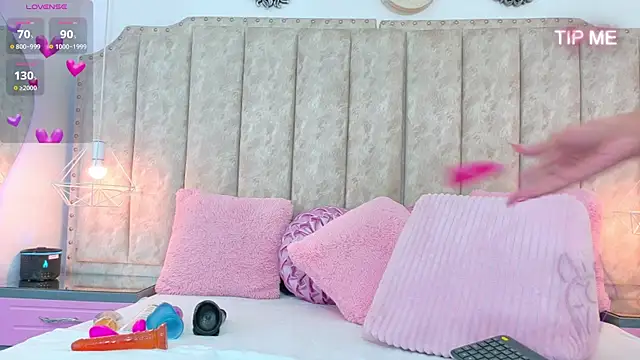 KendalStallyon online show from 12/14/25, 03:17