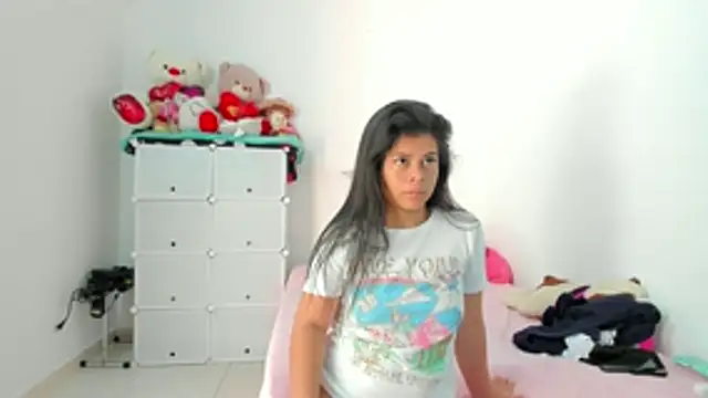 sweetnia online show from 04/02/26, 05:52