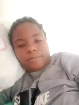 bigtitssxx online show from 10/10/25, 07:47