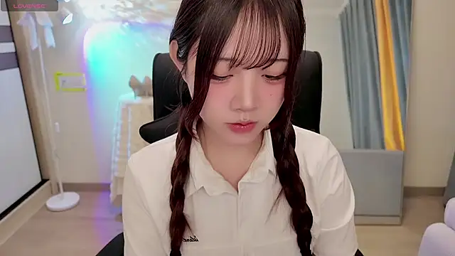 Sakura Anne online show from 04/09/26, 06:30