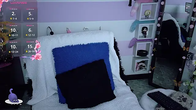 Catwhite  online show from 03/19/26, 05:24