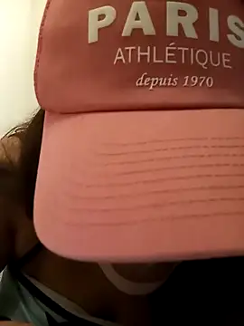 Snapshot of AriaRussell chatting on 11/07/25, 02:54 AriaRussell online show from 11/07/25, 02:54