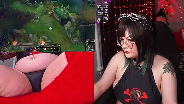 evamila online show from 11/02/25, 10:59