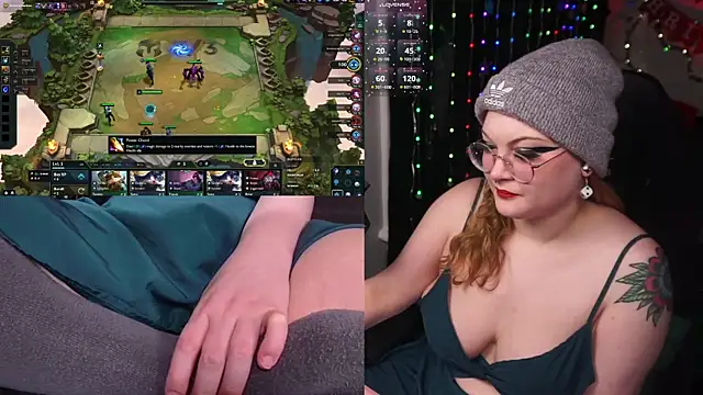 evamila online show from 11/21/25, 12:59