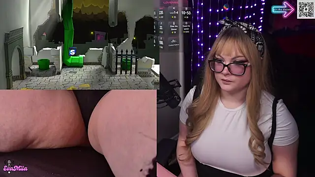 Snapshot of evamila chatting on 12/21/25, 02:24 evamila online show from 12/21/25, 02:24