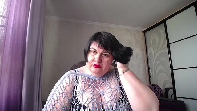 JuicyLady Di online show from 06/05/26, 08:20