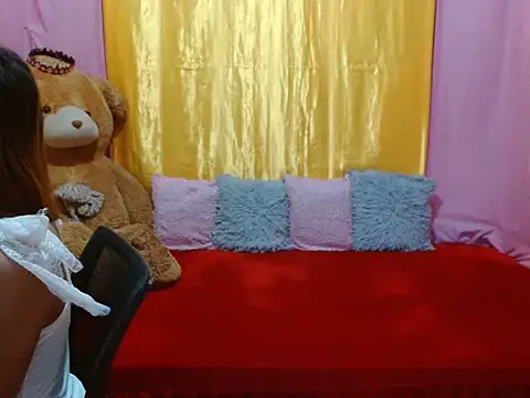 xxSexyBitch69xx online show from 02/17/26, 09:06