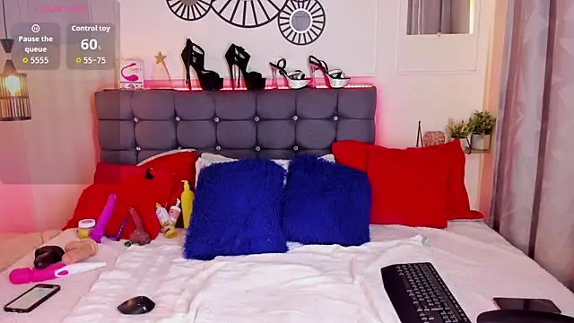 Snapshot of Ashley_Beenson chatting on 02/19/26, 01:30 Ashley Beenson online show from 02/19/26, 01:30