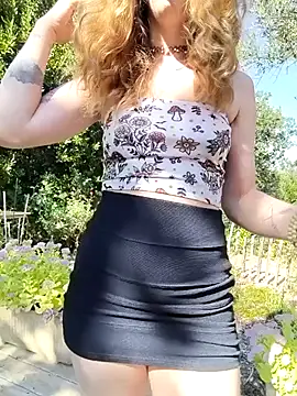 OnnaaH online show from 10/10/25, 12:06