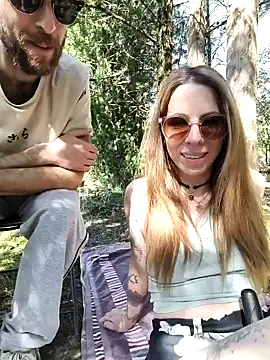 OnnaaH online show from 04/15/26, 01:59