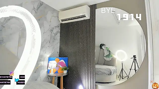 Katemoss70 online show from 10/19/25, 12:30