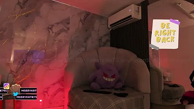 Katemoss70 online show from 04/15/26, 12:32