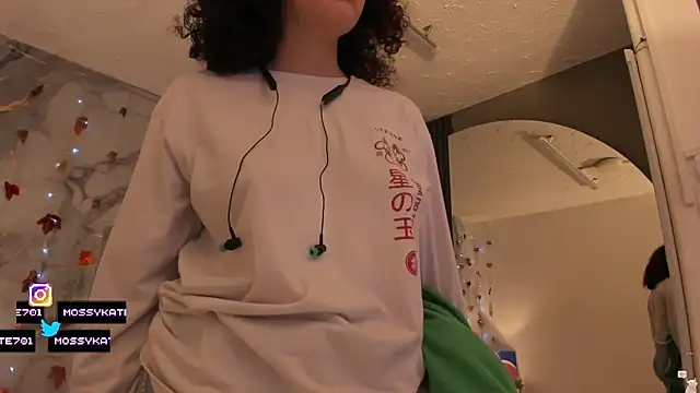 Katemoss70 online show from 11/30/25, 12:28