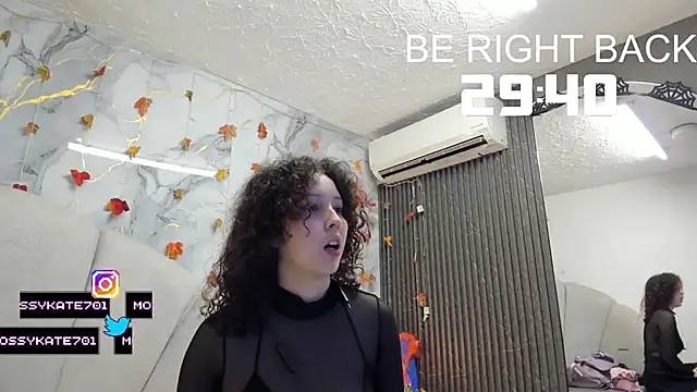 Katemoss70 online show from 11/02/25, 12:32