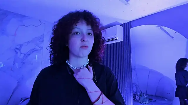 Katemoss70 online show from 10/04/25, 12:39