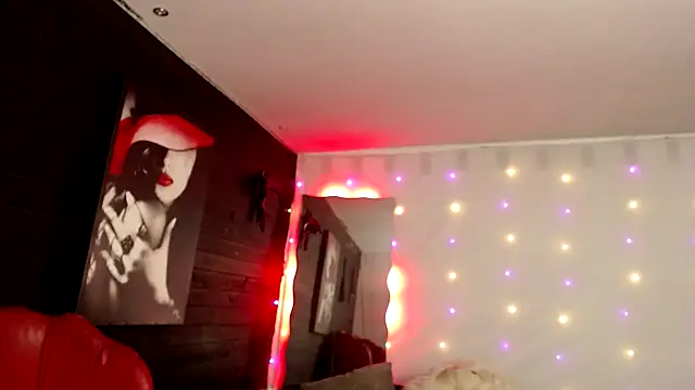 Snapshot of agatha_prime chatting on 11/25/25, 08:09 agatha prime online show from 11/25/25, 08:09