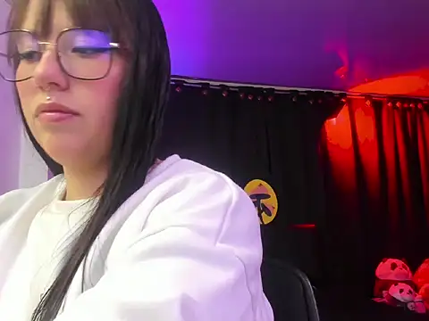 lia minami online show from 04/19/26, 03:40