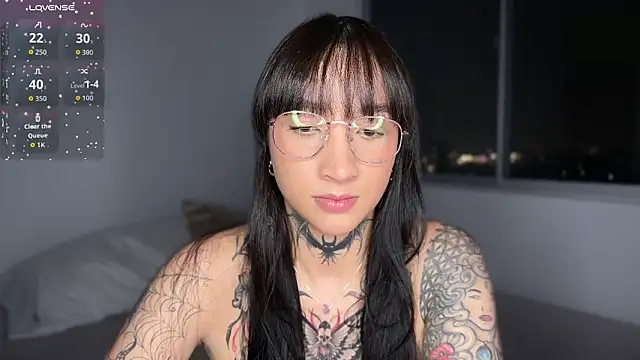 Snapshot of xisisxx chatting on 03/27/26, 11:38 xisisxx online show from 03/27/26, 11:38