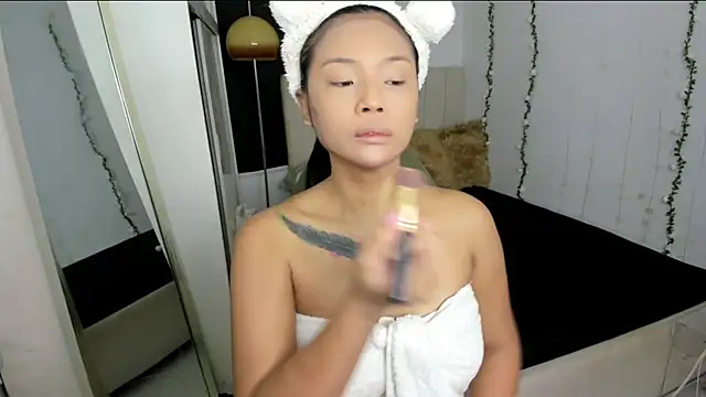 Snapshot of venusangelicxx chatting on 09/14/25, 08:42 venusangelicxx online show from 09/14/25, 08:42