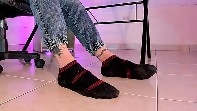 ArchieCollins online show from 12/16/25, 08:57