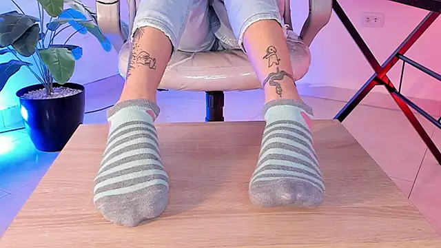 ArchieCollins online show from 12/01/25, 09:26