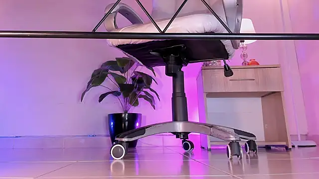 ArchieCollins online show from 10/31/25, 11:55