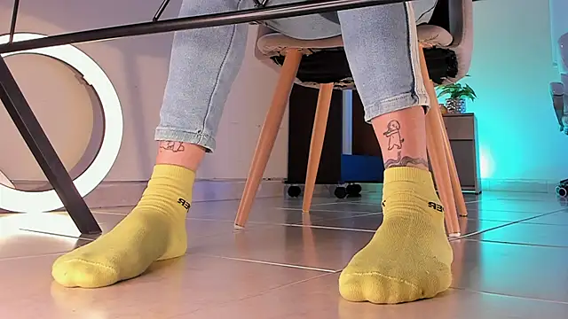 ArchieCollins online show from 11/23/25, 04:22