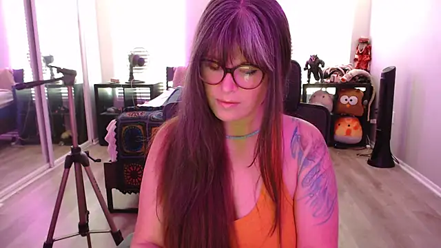 Snapshot of TheLenaAdams chatting on 09/09/25, 03:54 TheLenaAdams online show from 09/09/25, 03:54