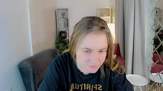 JadeSoft online show from 11/01/25, 01:38