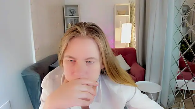 JadeSoft online show from 10/05/25, 01:35