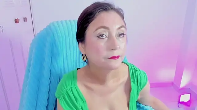 danielahot66 online show from 11/23/25, 10:25