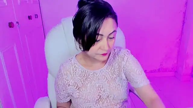 danielahot66 online show from 02/28/25, 07:26