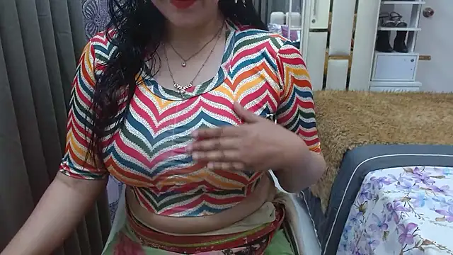 Lovelywife786 online show from 01/17/26, 05:49