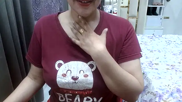 Lovelywife786 online show from 05/29/26, 06:03