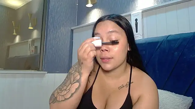 EmilyQueen3x online show from 11/30/25, 01:34