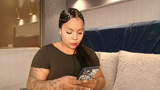 EmilyQueen3x online show from 03/27/26, 03:02