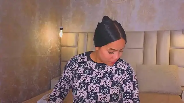 EmilyQueen3x online show from 04/07/26, 01:24