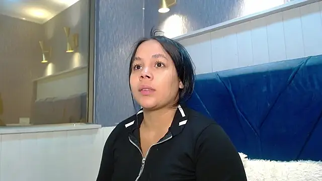 EmilyQueen3x online show from 02/09/26, 12:47