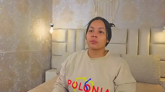 EmilyQueen3x online show from 05/31/26, 01:39