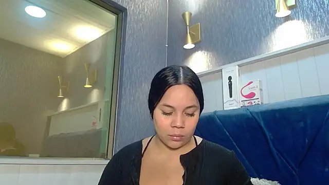 EmilyQueen3x online show from 12/03/25, 02:38