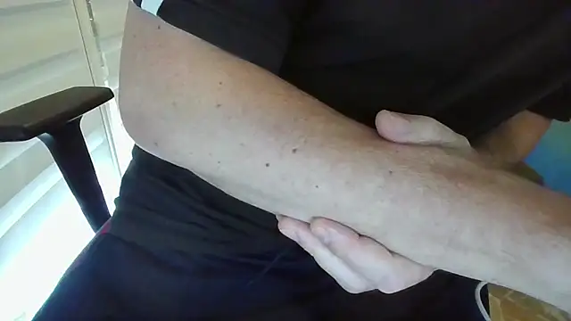 alessexxx24 online show from 09/26/25, 08:21