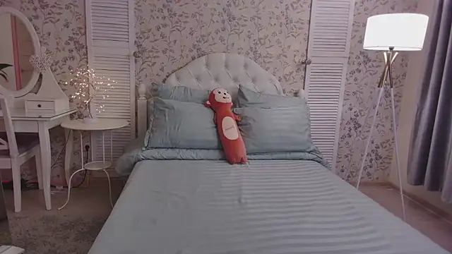 Wendy-Darling online show from 03/18/25, 01:35