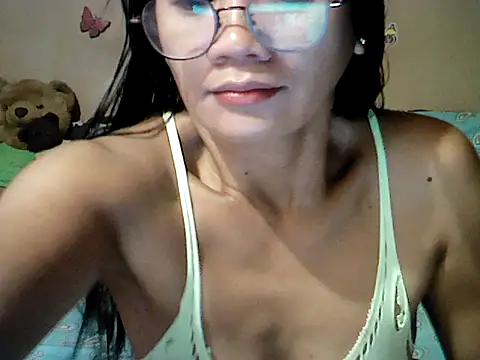Mia Rein online show from 05/02/26, 02:06