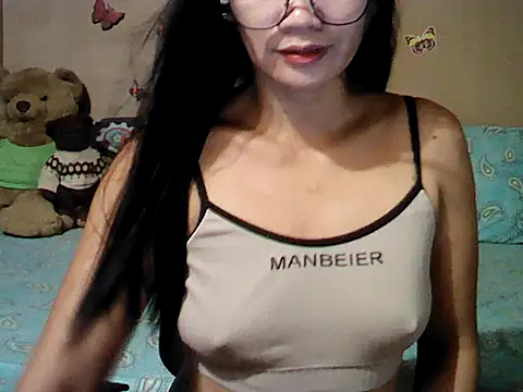 Mia Rein online show from 04/21/26, 11:17