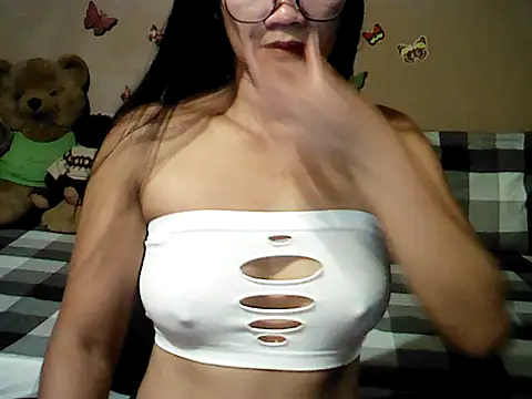 Mia Rein online show from 05/07/26, 01:54