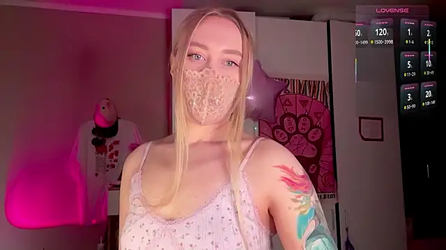 Snapshot of Russian_sexy_girl1 chatting on 02/28/26, 10:31 Russian sexy girl1 online show from 02/28/26, 10:31