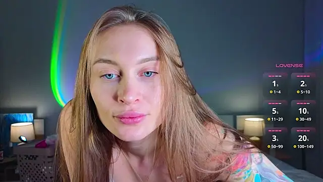 Snapshot of Russian_sexy_girl1 chatting on 02/03/25, 02:36 Russian sexy girl1 online show from 02/03/25, 02:36